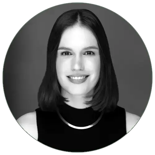 Janika Schmitt Headshot